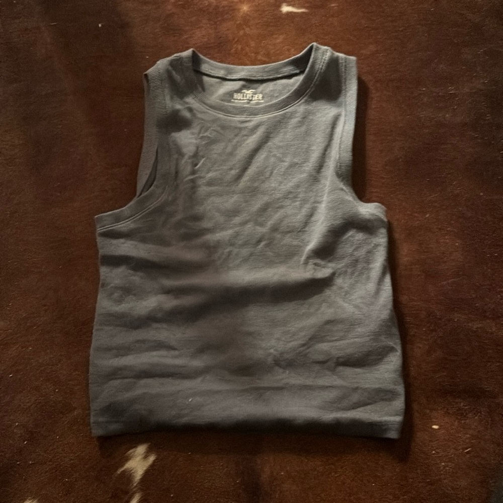 hollister tank top